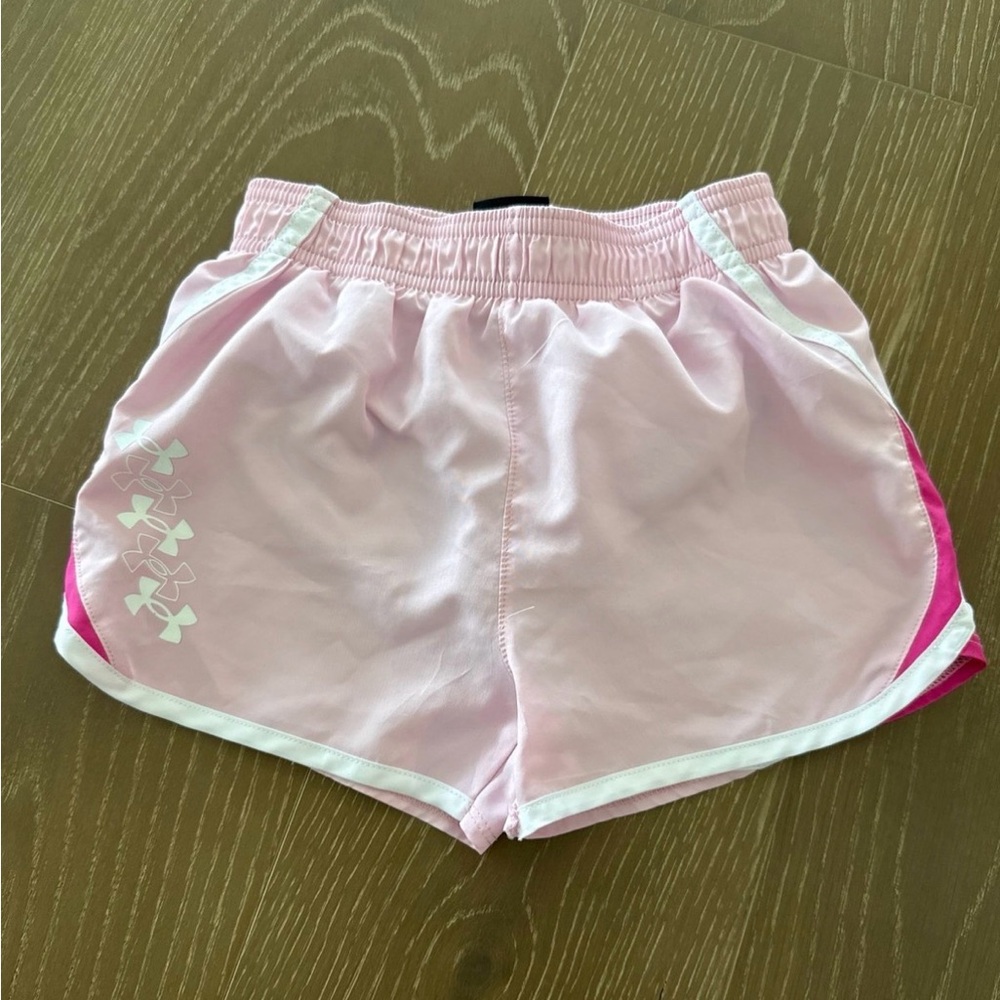 Under Armour Girls Light Pink Athletic Shorts Size 6